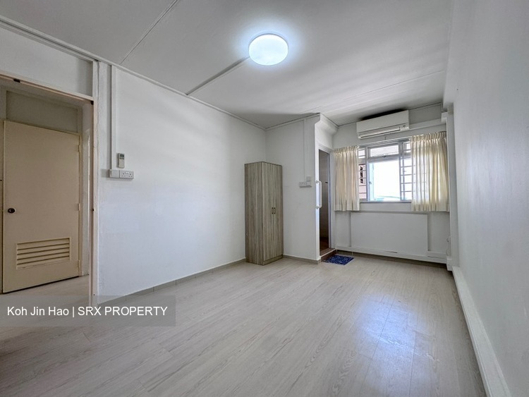 Blk 894A TAMPINES GROVE (Tampines), HDB 3 Rooms #572625321